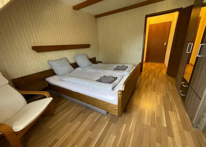 Beny Restaurant ホテル